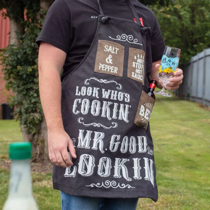 Looking for aprons store